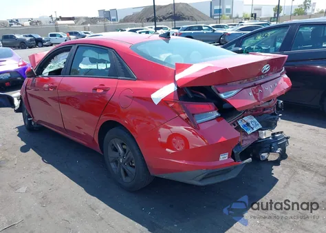 2022 Hyundai Elantra Sel z USA, uszkodzony, nr VIN KMHLS4AG4NU217217